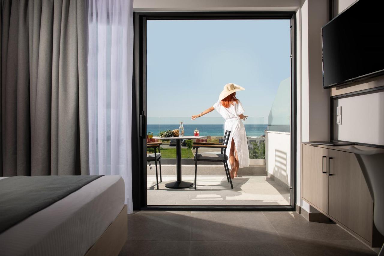 Sky Luxury Suites Sarti Exteriör bild
