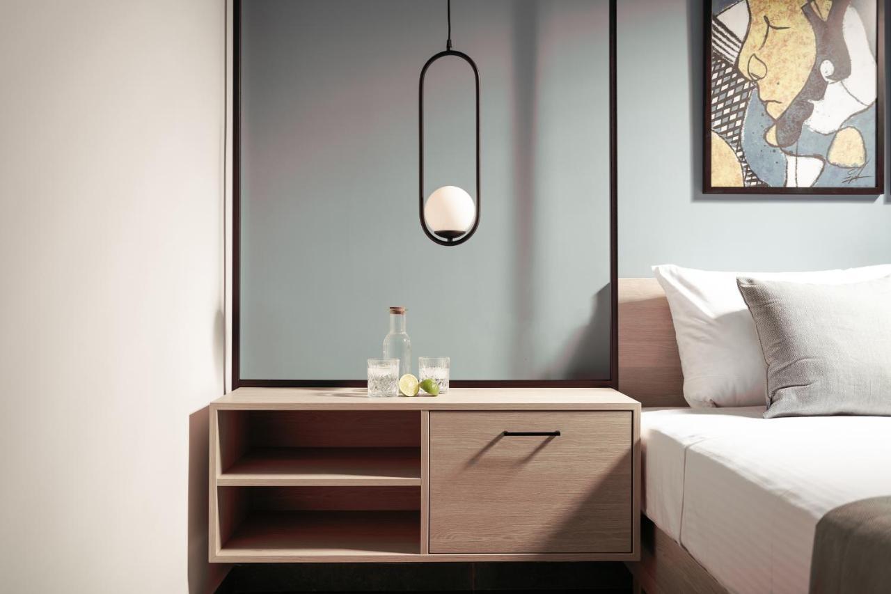 Sky Luxury Suites Sarti Exteriör bild